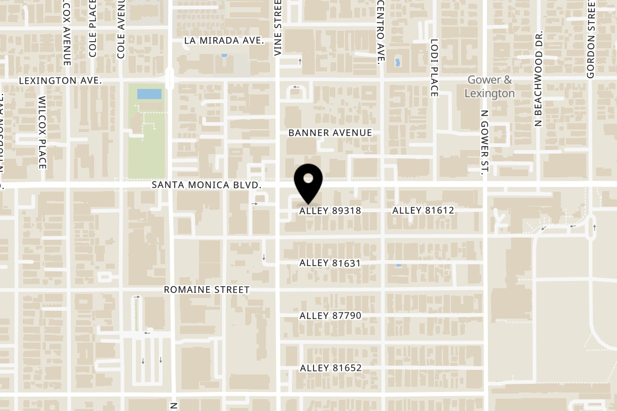 Map showing the location of The Kluckin’ Chicken Hollywood on 6248 Santa Monica Blvd in Los Angeles